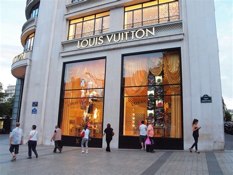 is it cheaper to get louis vuitton in paris|louis vuitton paris store prices.